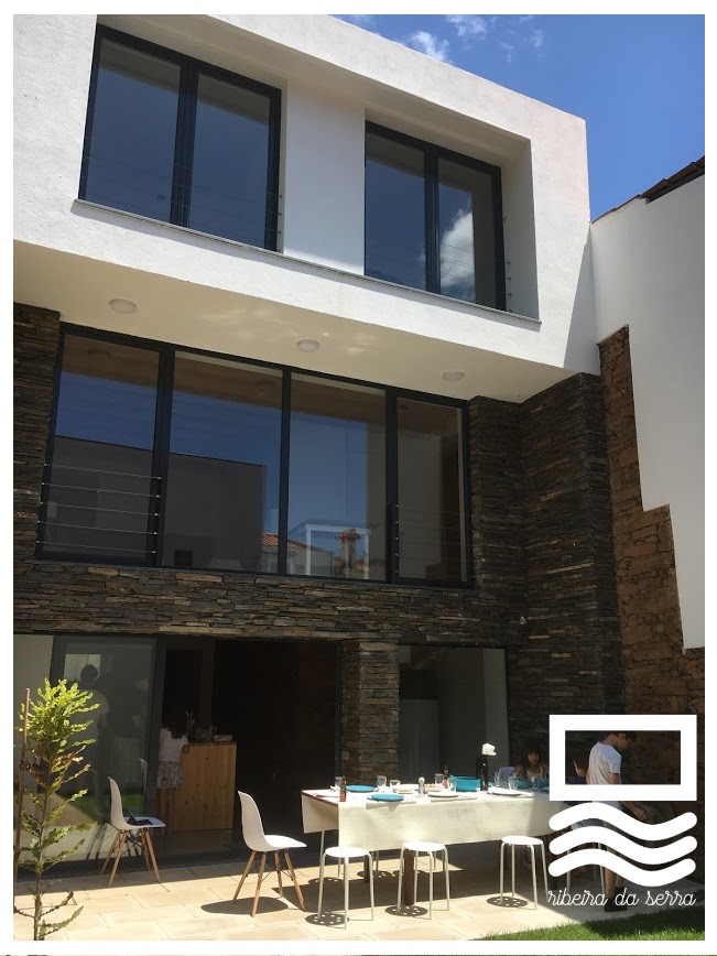 Casa da Ribeira, vista exterior